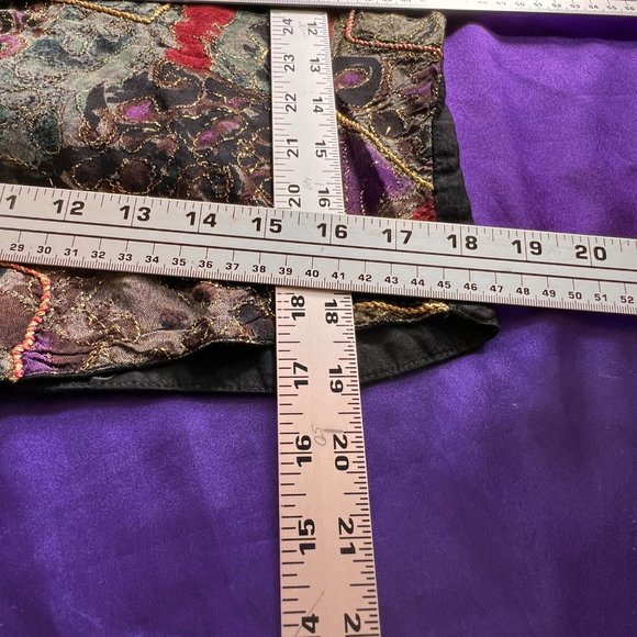 VTG 📌Jane Ashley Figure Hugging 3 Button Vest with Gold Accents - Picture 8 of 12